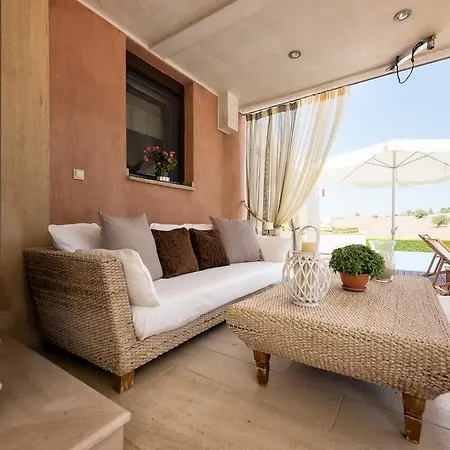 Villa Sanni La Stella By Luxlikehome *